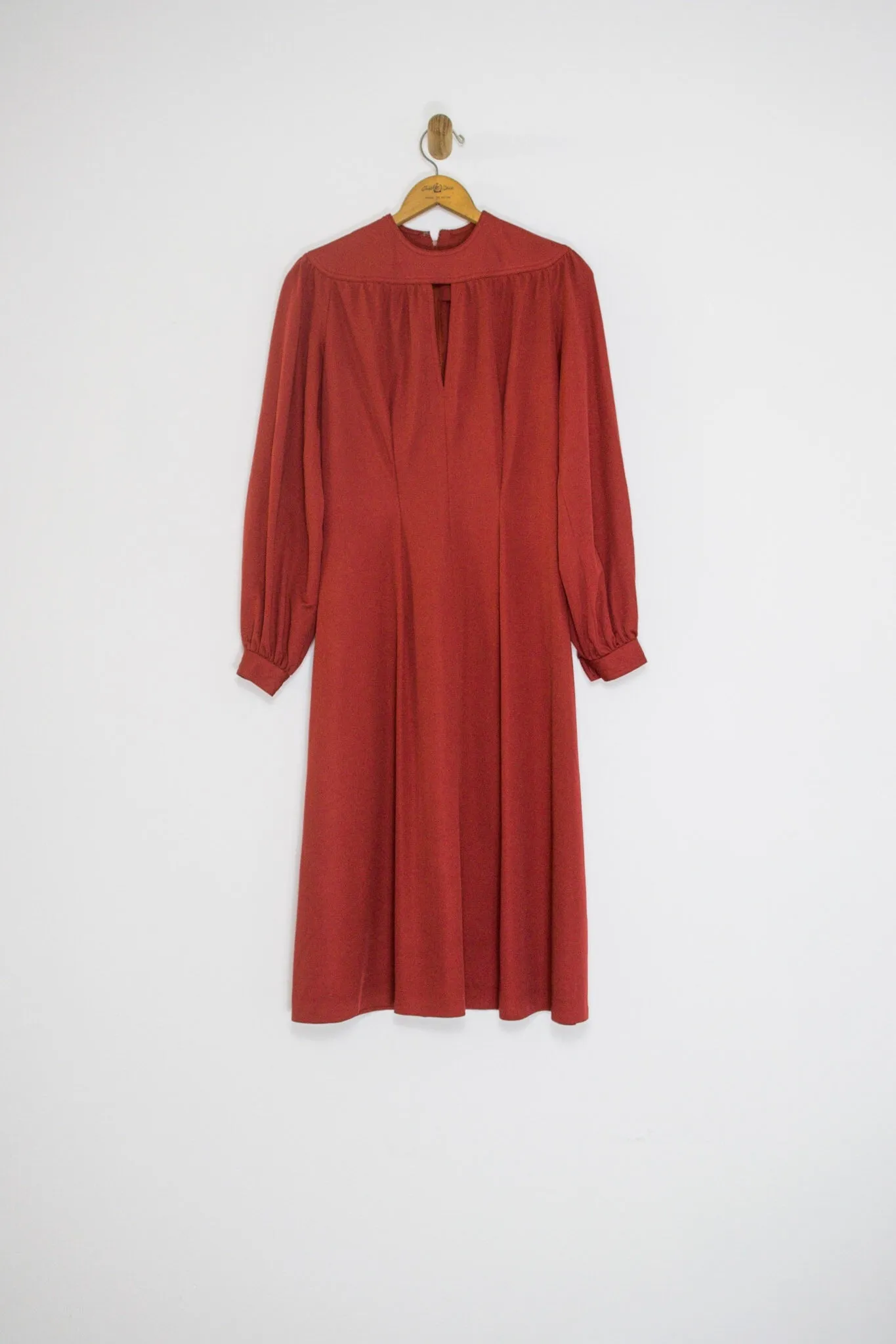 40's RUST DRESS WITH KEYHOLE / MEDIUM