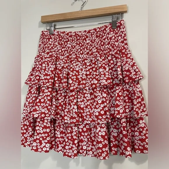 5 for 35$ Kori Red White Floral Layered Ruffle Mini Skirt NWT