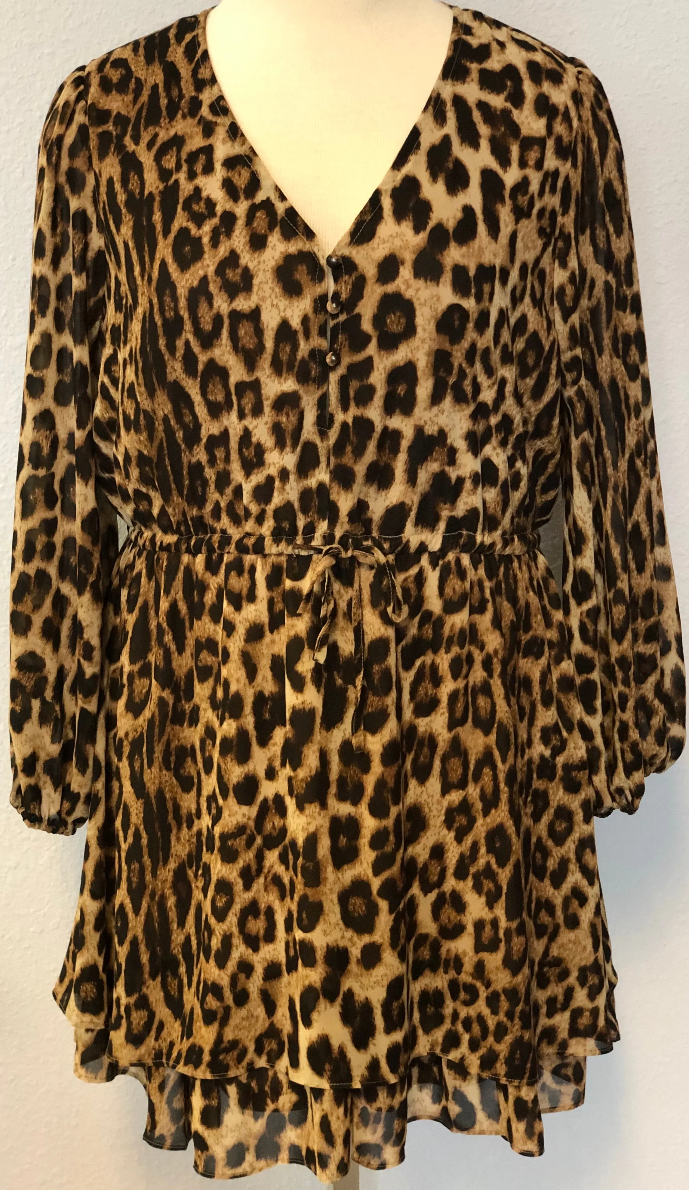 ANIMAL PRINT SMOCK DRESS