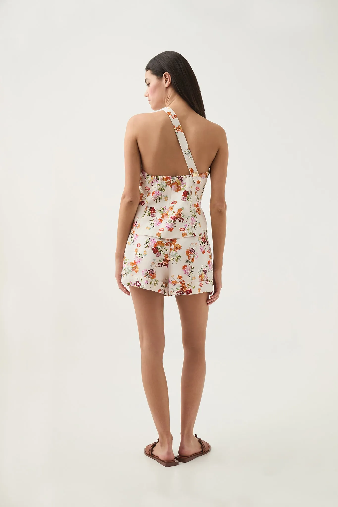 Assemblage Asymmetric Top