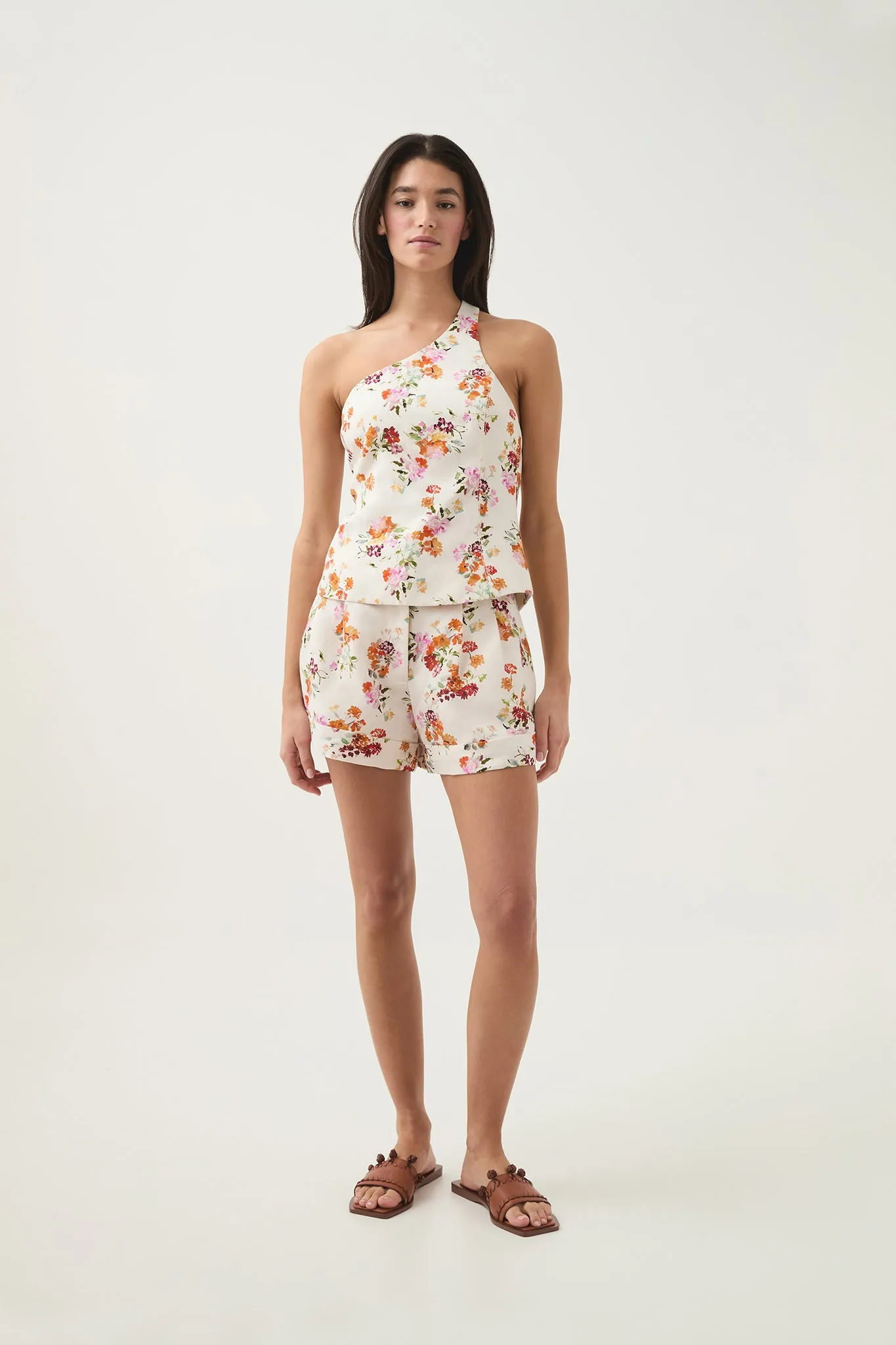 Assemblage Asymmetric Top