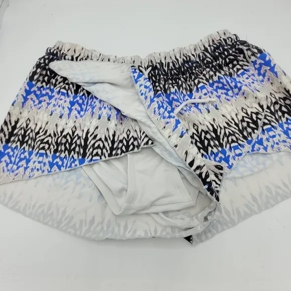 Athleta Kamala Petal Athletic Swim Short In Caspian Blue Size S