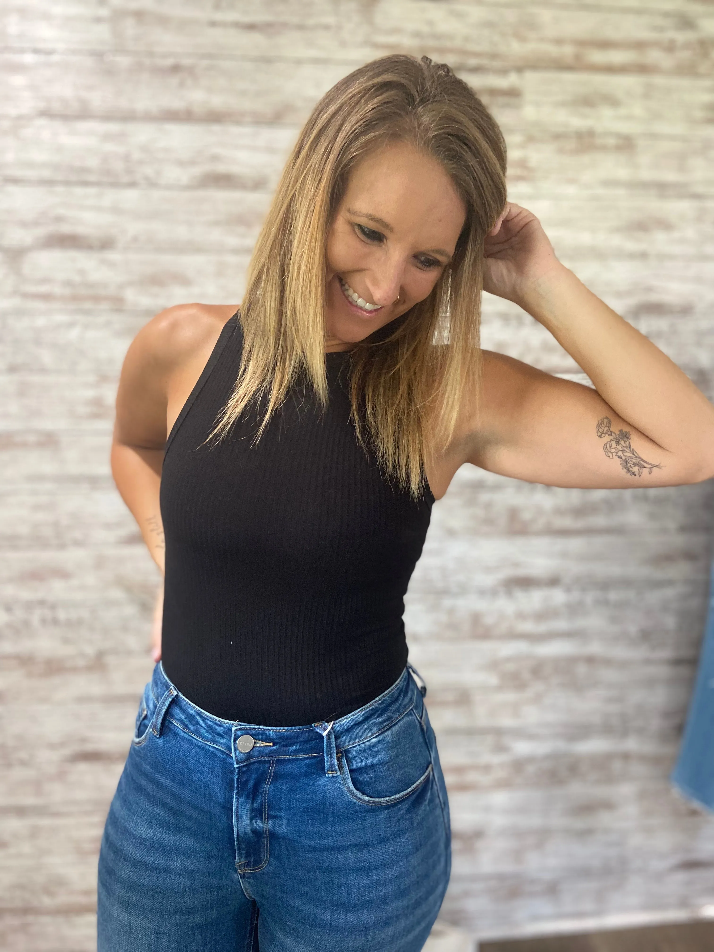 Basic High Neck Ribbed Tank Top - Black
