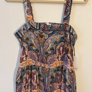 Dex Tiered Flowy Sundress with Keyhole Back Multicolor Maxi