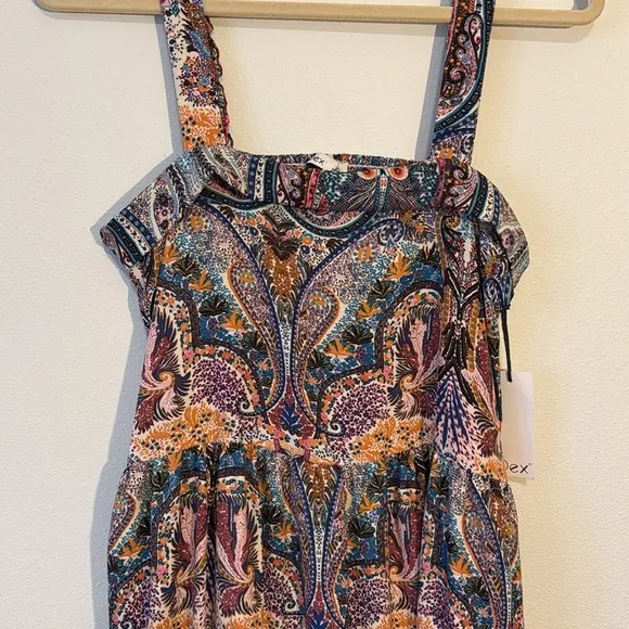 Dex Tiered Flowy Sundress with Keyhole Back Multicolor Maxi