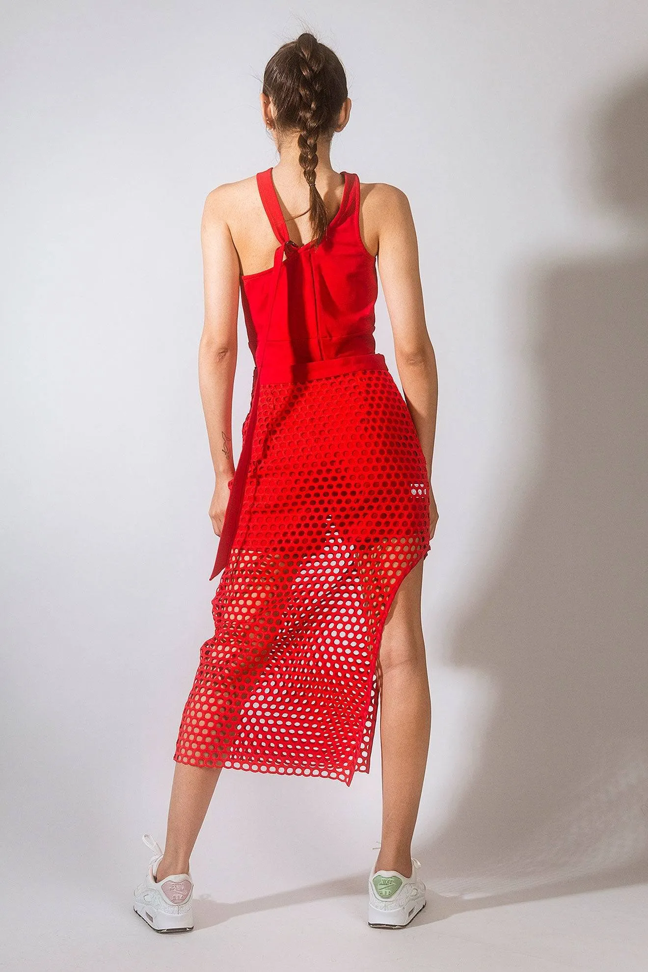 FALDA CUT-OUT CON SHORTS