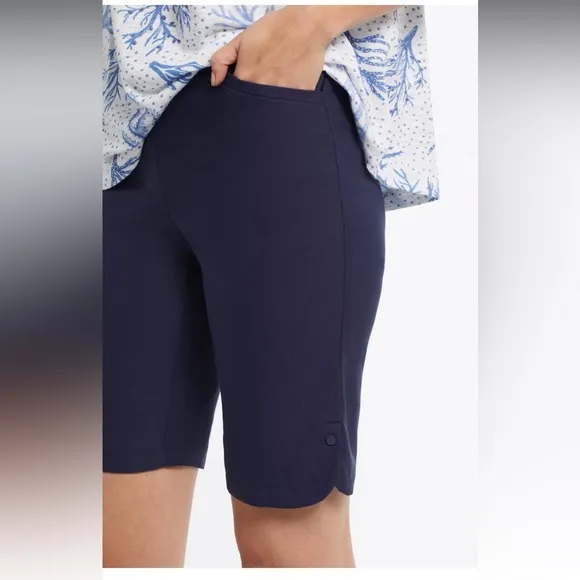 FLATTEN IT PULL-ON SNAP SLIT SHORTS - BLUE