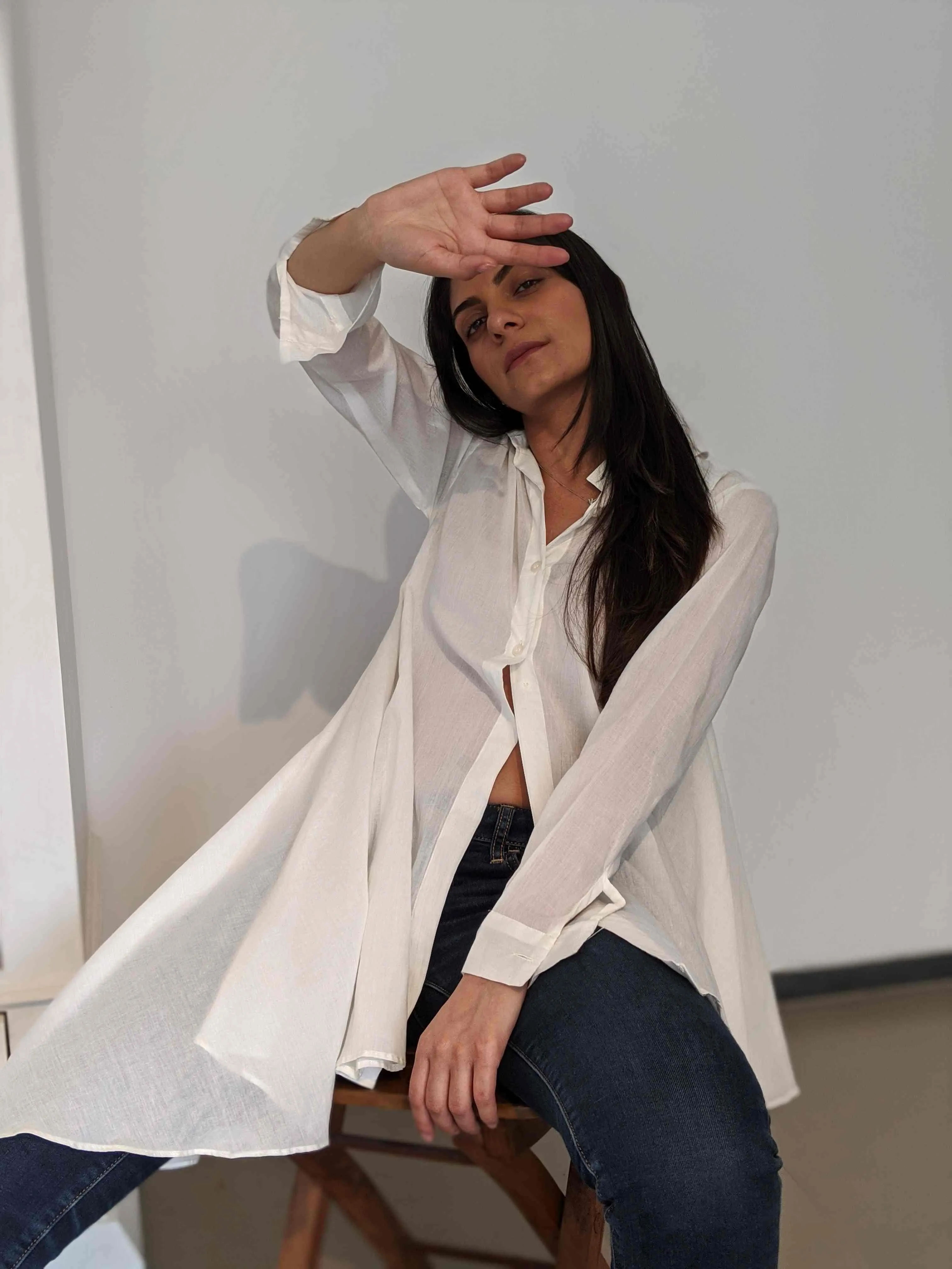 FLOWY SHIRT