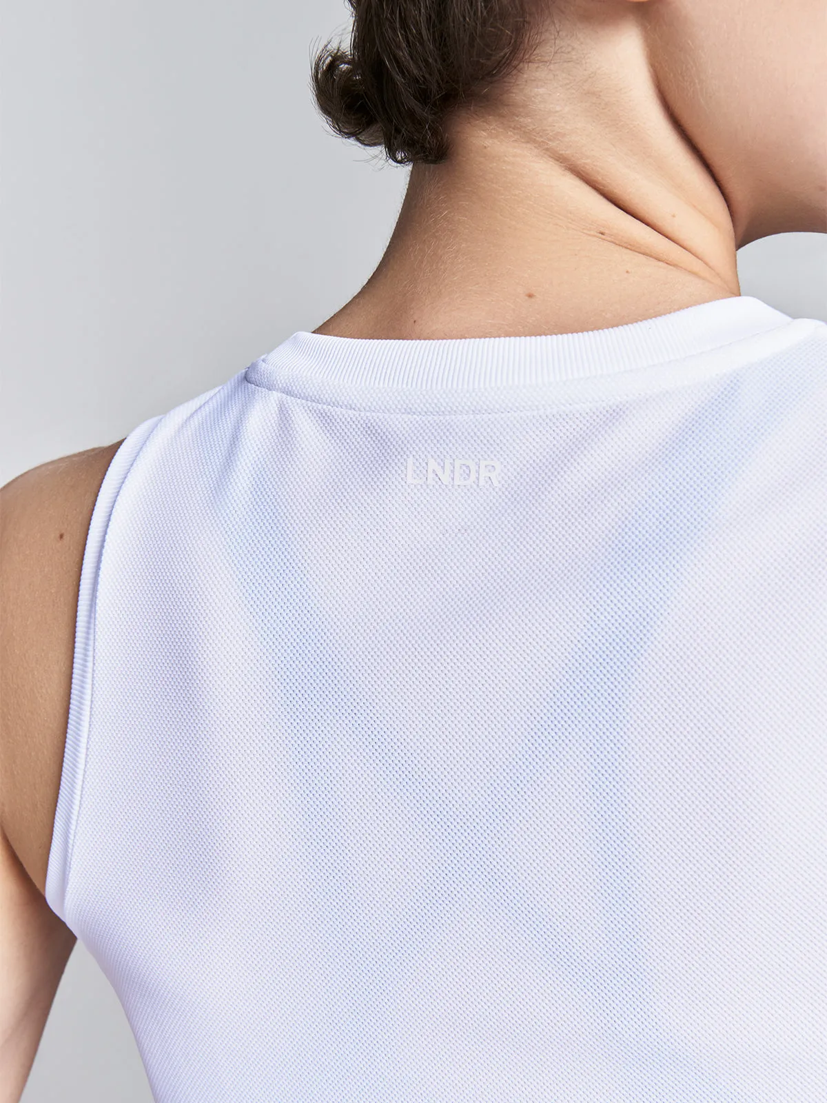 FLUID Tank White