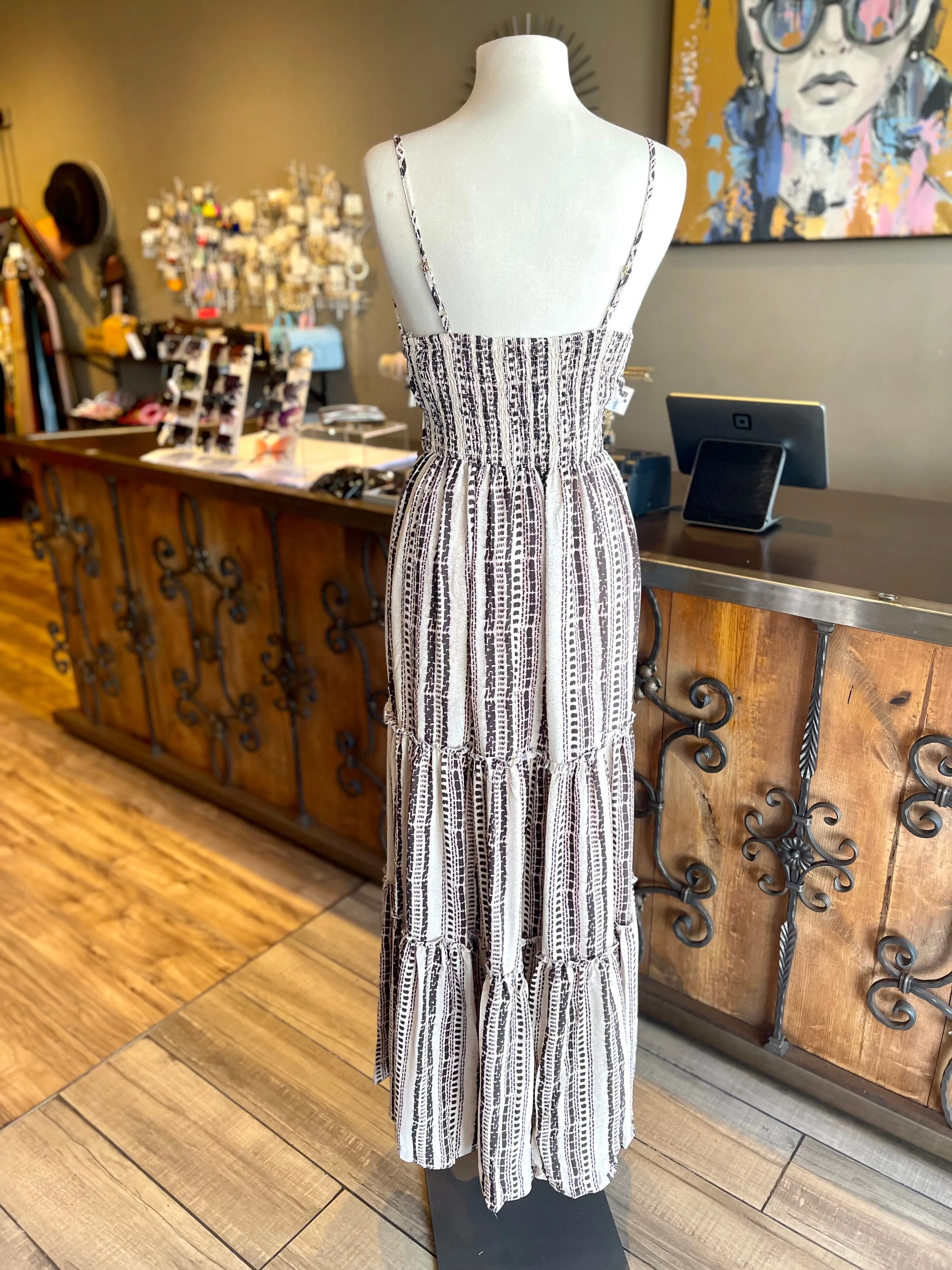 Front Tye Keyhole Maxi Dress