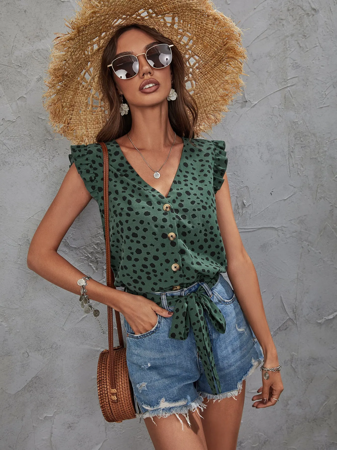 Green Front Buttoned Top With Waist Tie Up