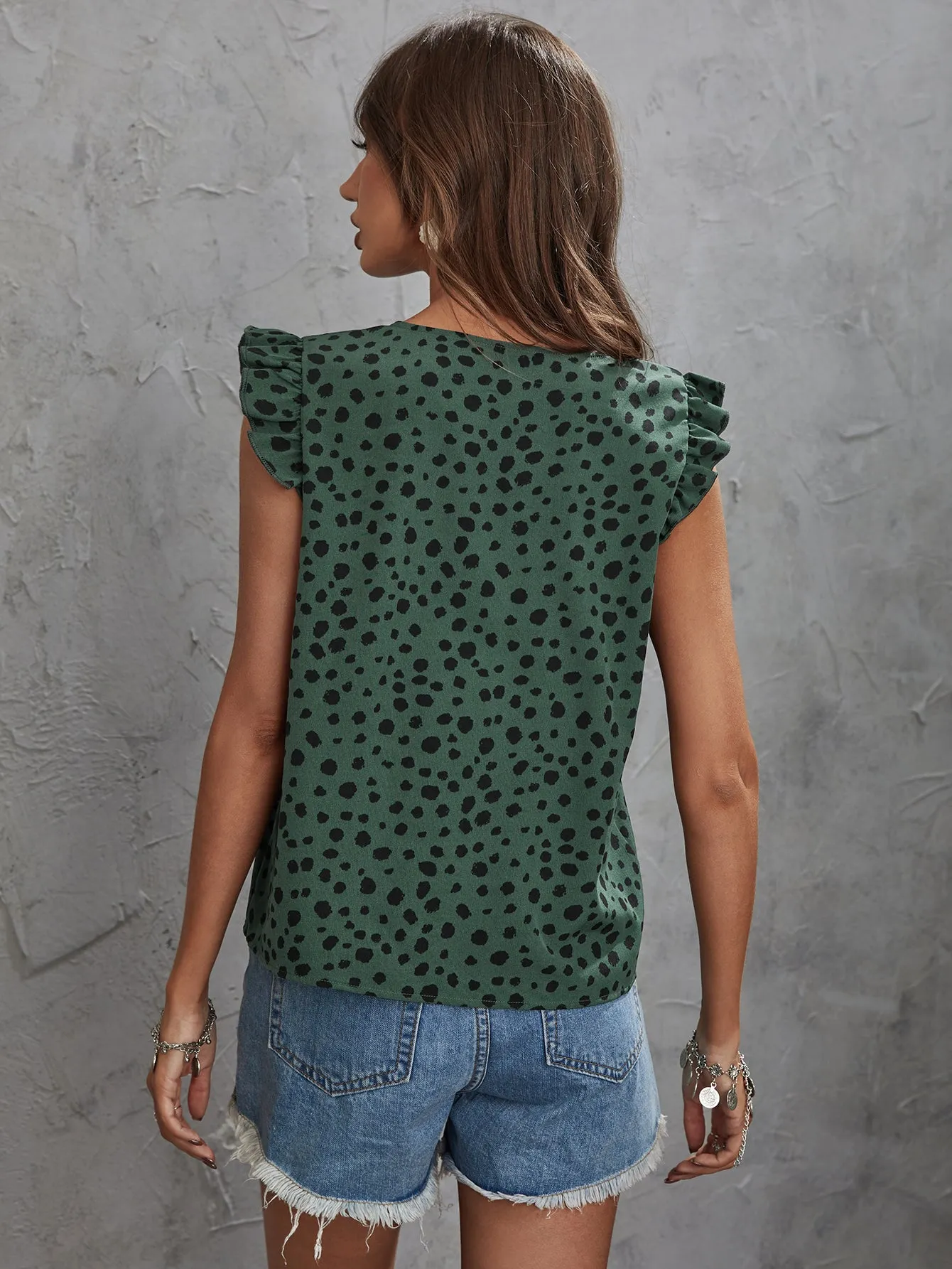 Green Front Buttoned Top With Waist Tie Up