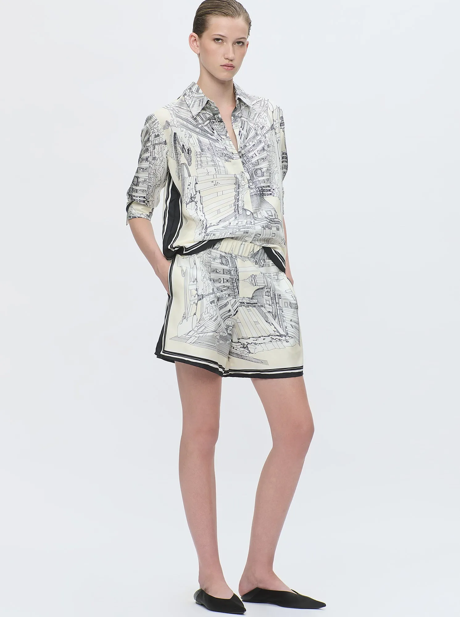 JUVIA Rome silk print shorts White