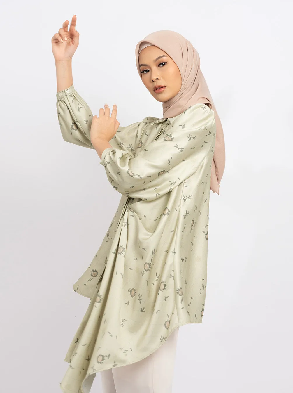 LALIE TOP PINE WHISPER