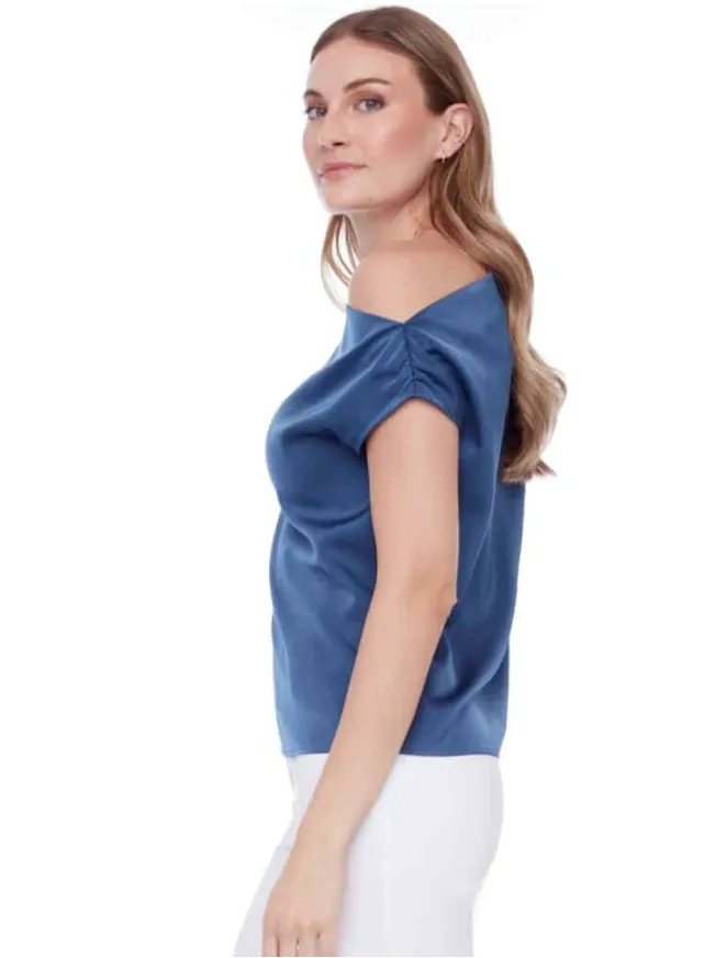 LILY TOP