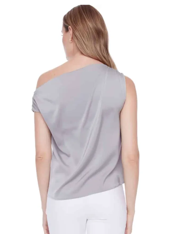 LILY TOP