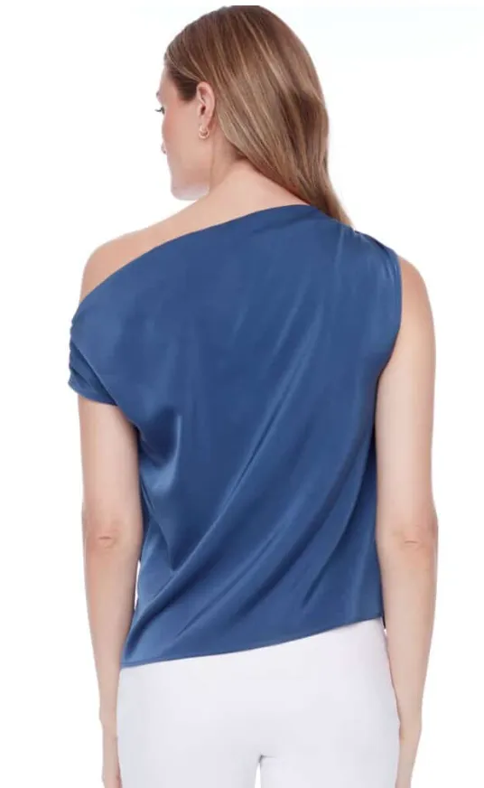 LILY TOP