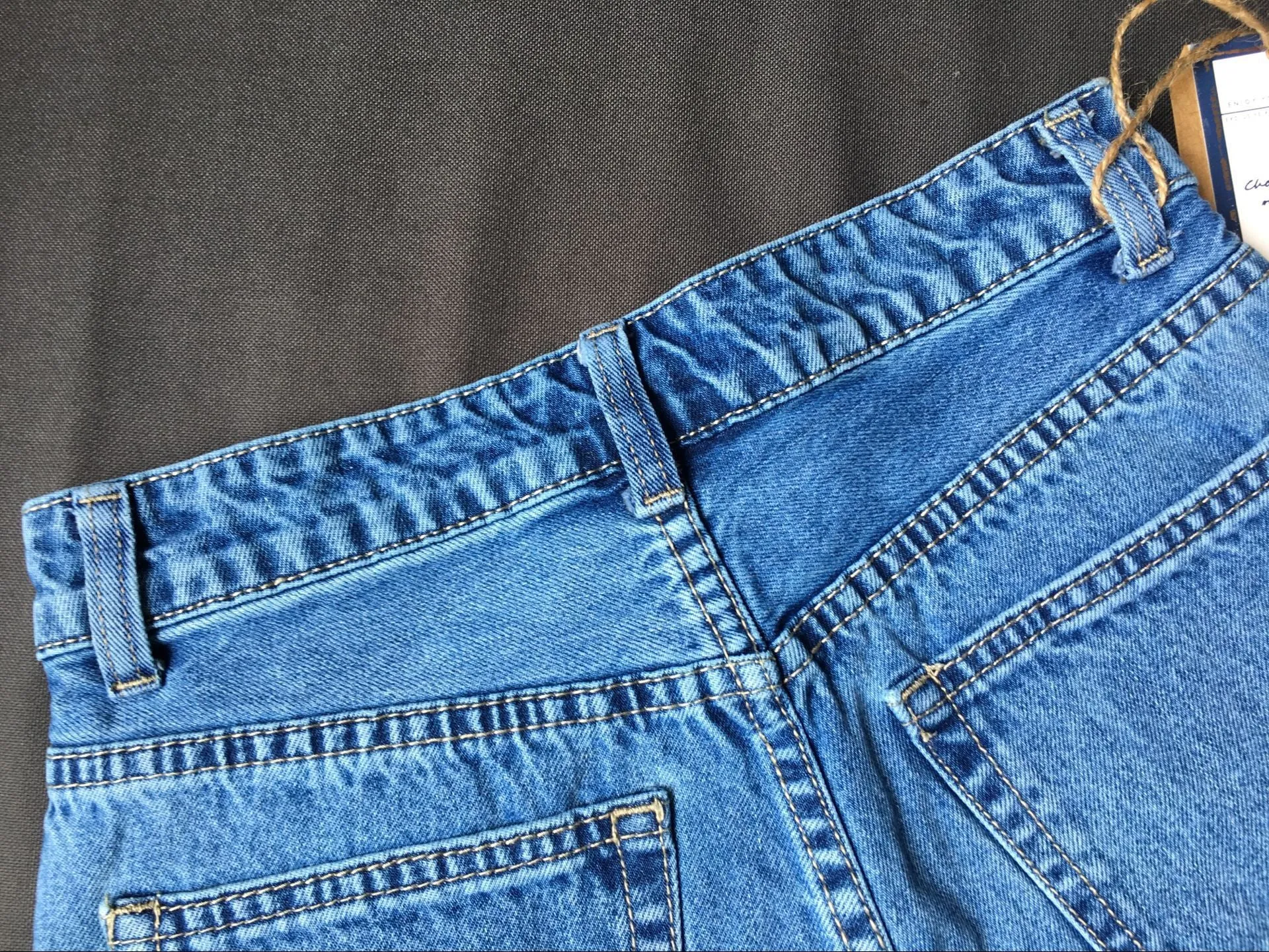 Little Daisy Embroidery Washed Side Slit Denim Shorts