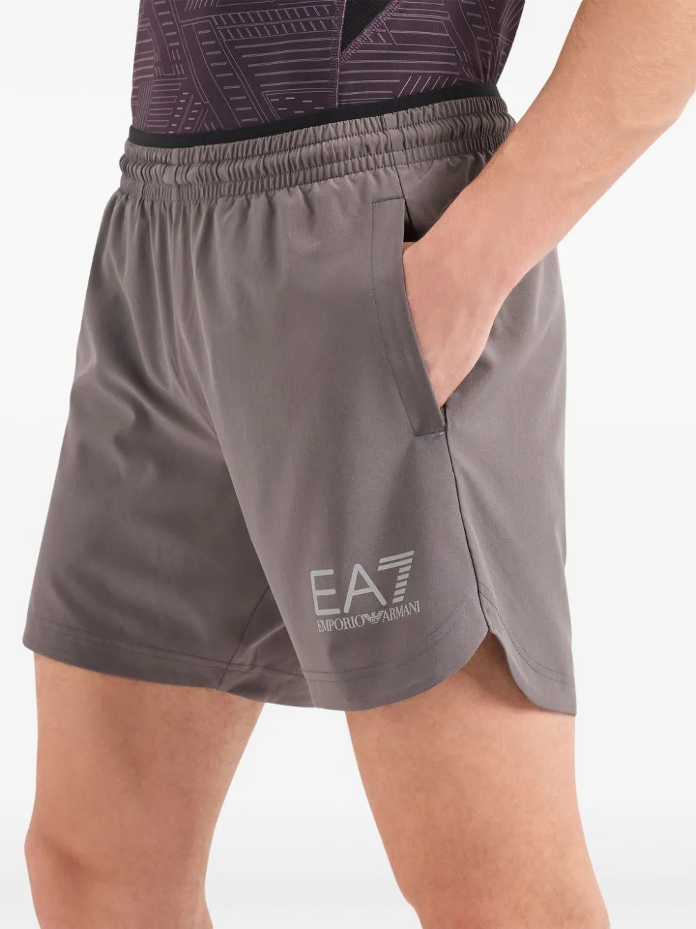 Logo shorts