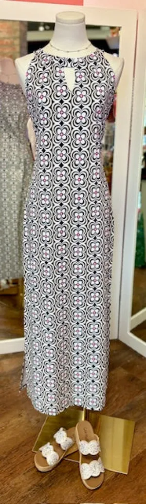 LuLu B Kehole Maxi Daisy Dress