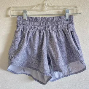 Lululemon Tracker Short V *4&quot; Fractal Alpine White‎ Black / Black size 4