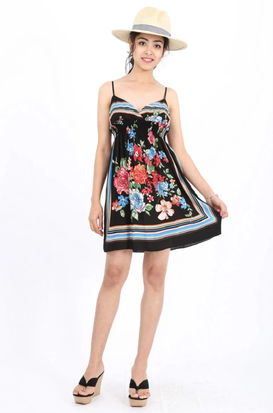 MISS PINKI Camila dress in black