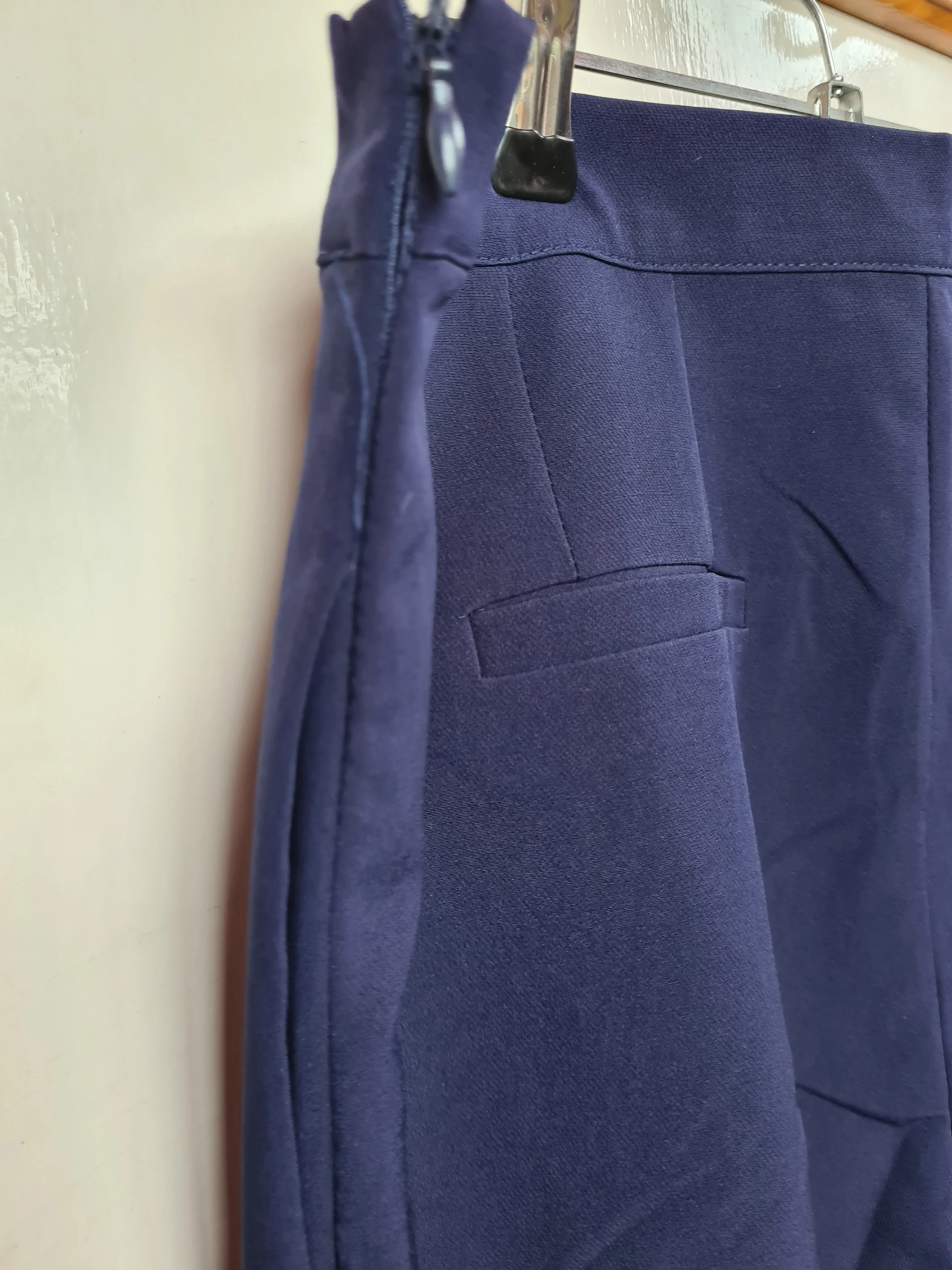 NEW WITH TAGS Jowell Navy in hand culottes size large FREE POSTAGE ✅️