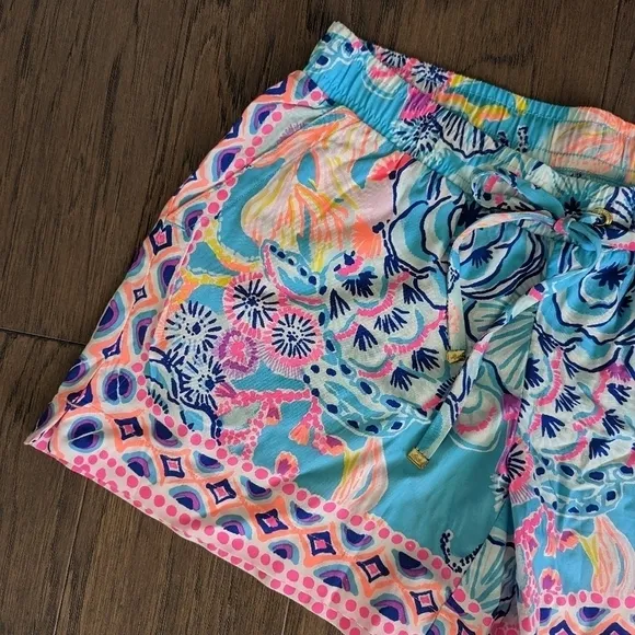 NEW Lilly Pulitzer 5” Katia Once Upon a Tide Shorts Size XS