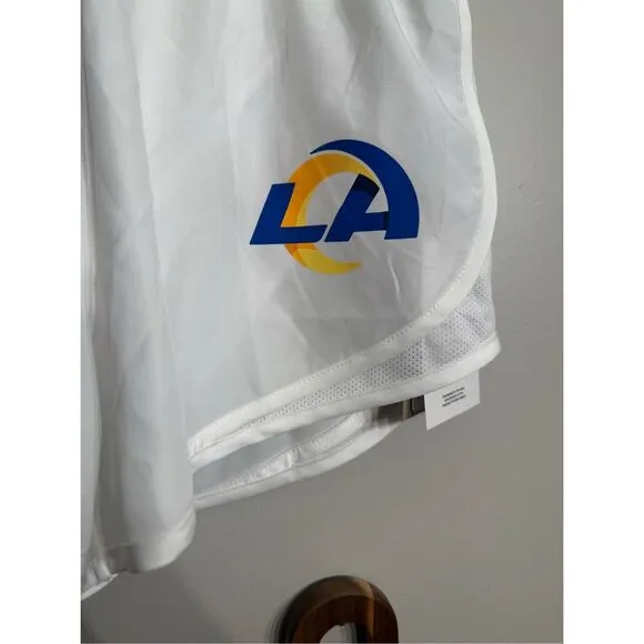 Nike White Los Angeles Rams NFL Dri Fit Active Shorts Size Medium NWT