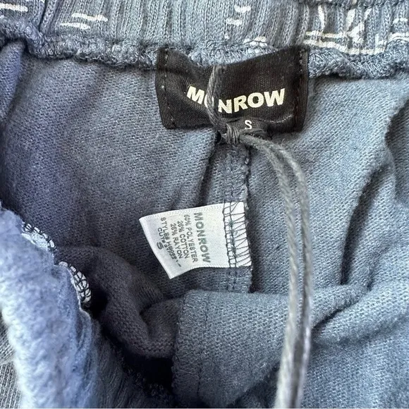 NWT Monrow Aloha Prints Blue Pull-on Shorts
