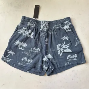 NWT Monrow Aloha Prints Blue Pull-on Shorts
