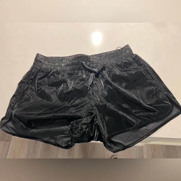 NWT ZYIA Midnight Gloss Bomber Shorts size M