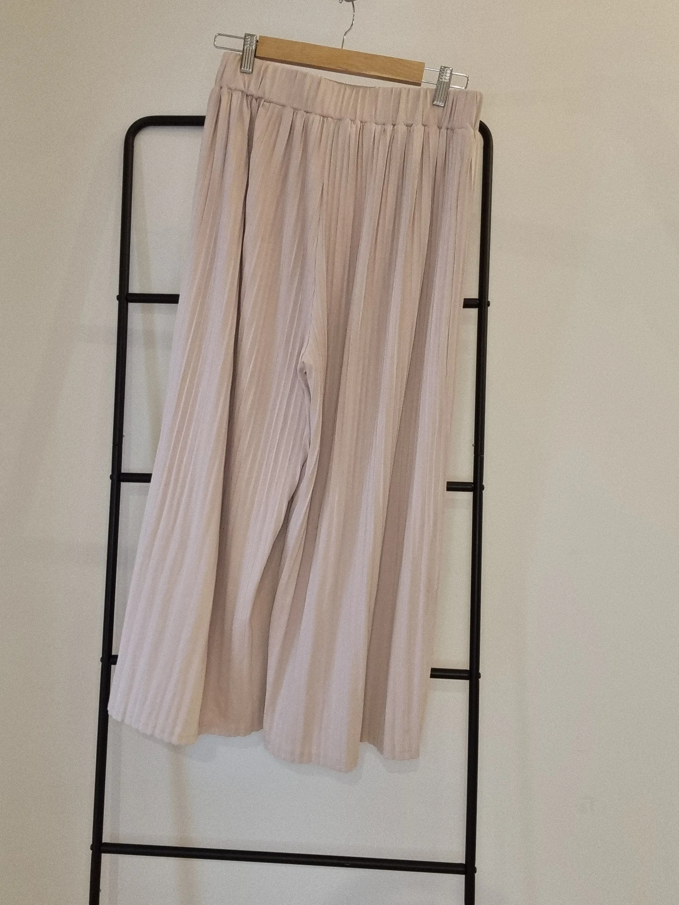 Petal   Pup Pleated Culottes - Size 12