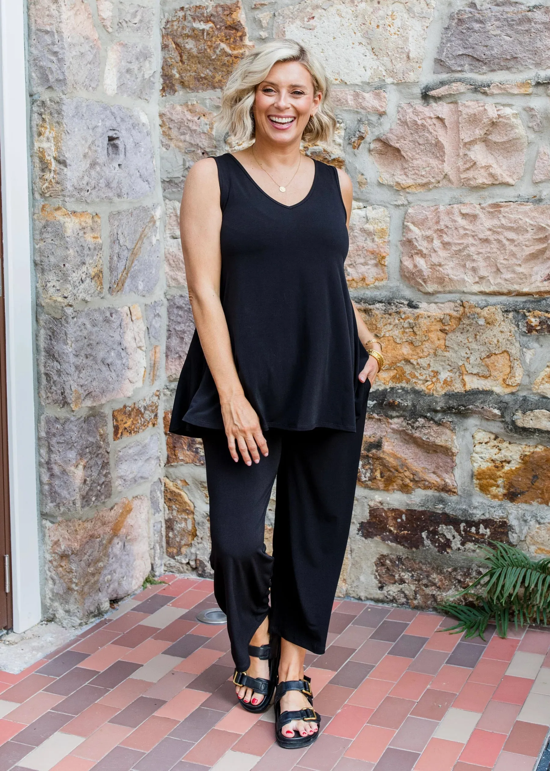 Philosophy Australia - Lundie 7/8 Culotte Pant Black