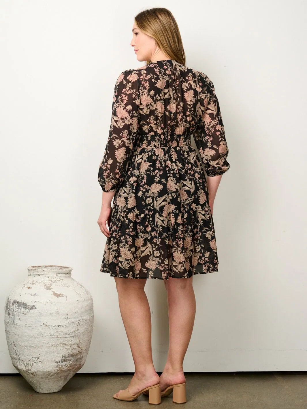 PLUS SIZE 3/4 SLEEVE SURPLICE SMOCK WAIST FLORAL MINI DRESS