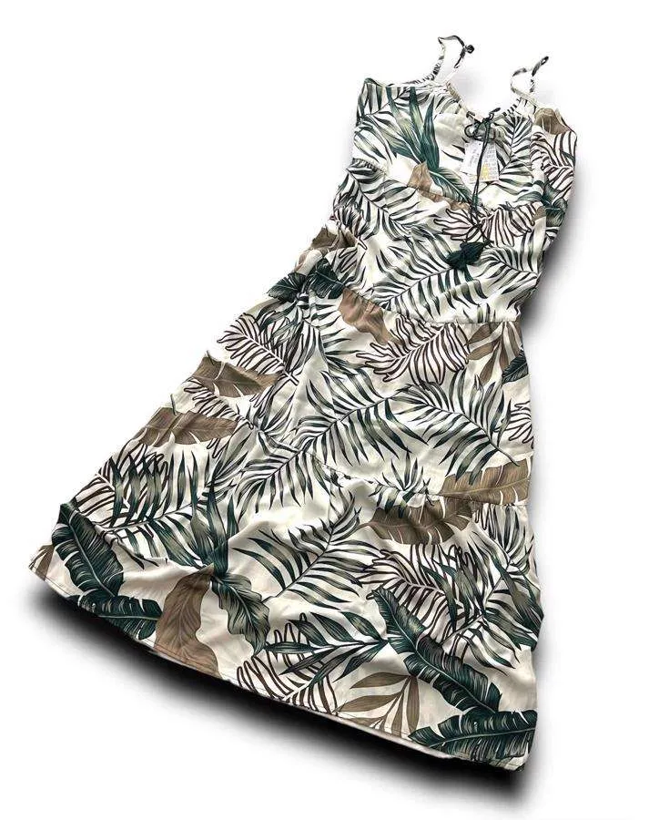 Resort Carina - Ivory Green Tropical Print