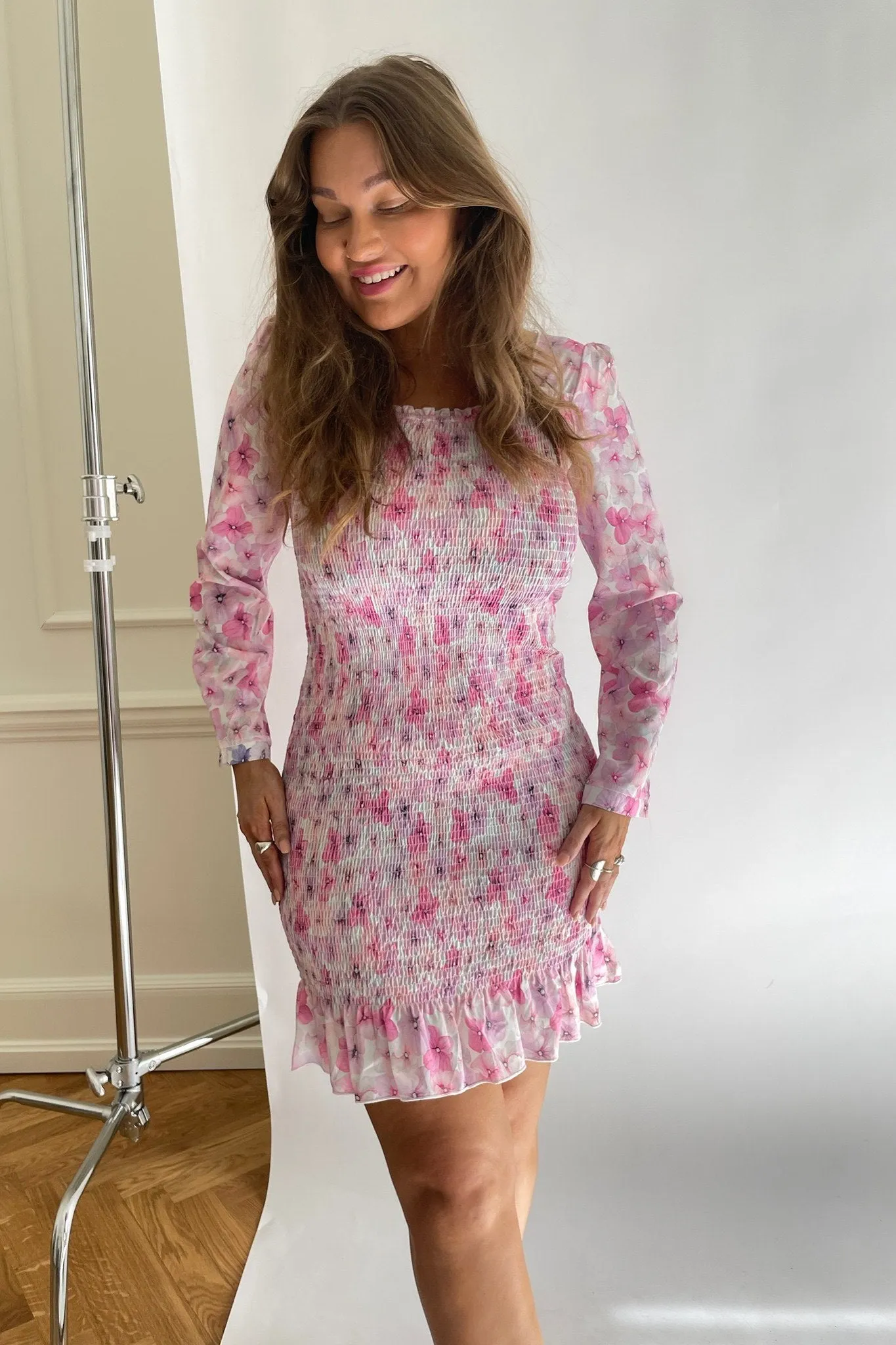 SullyIC Smock Kjole - Pink Blomsterprint