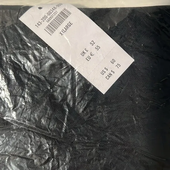 The A&amp;F Scarlett Mid Rise Mini Skort - XXL