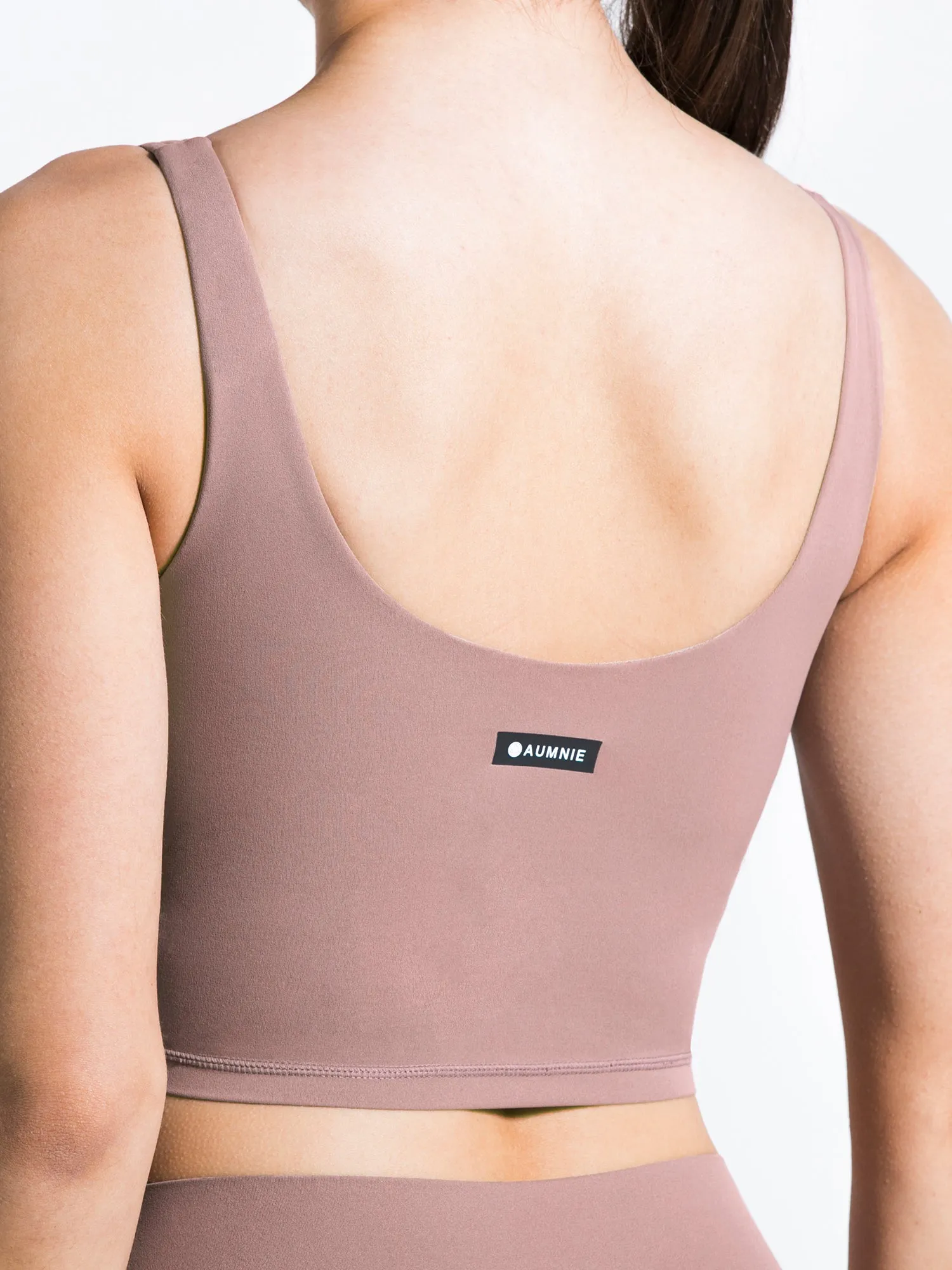 U NECK NUDE TANK