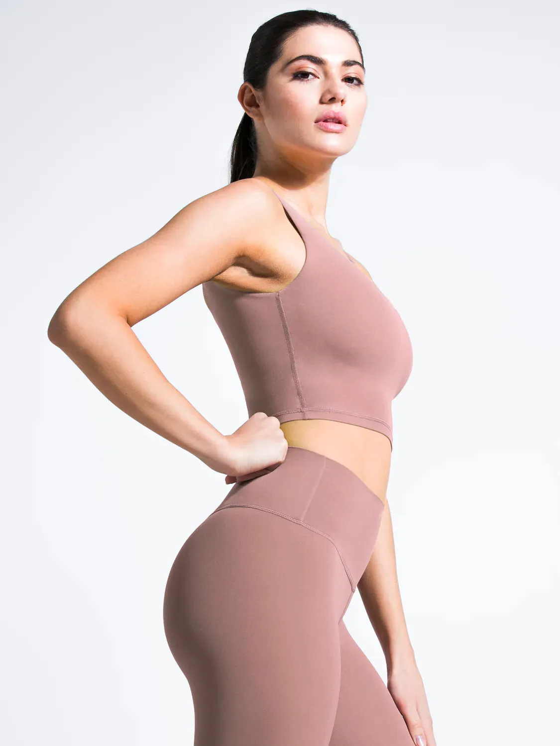 U NECK NUDE TANK