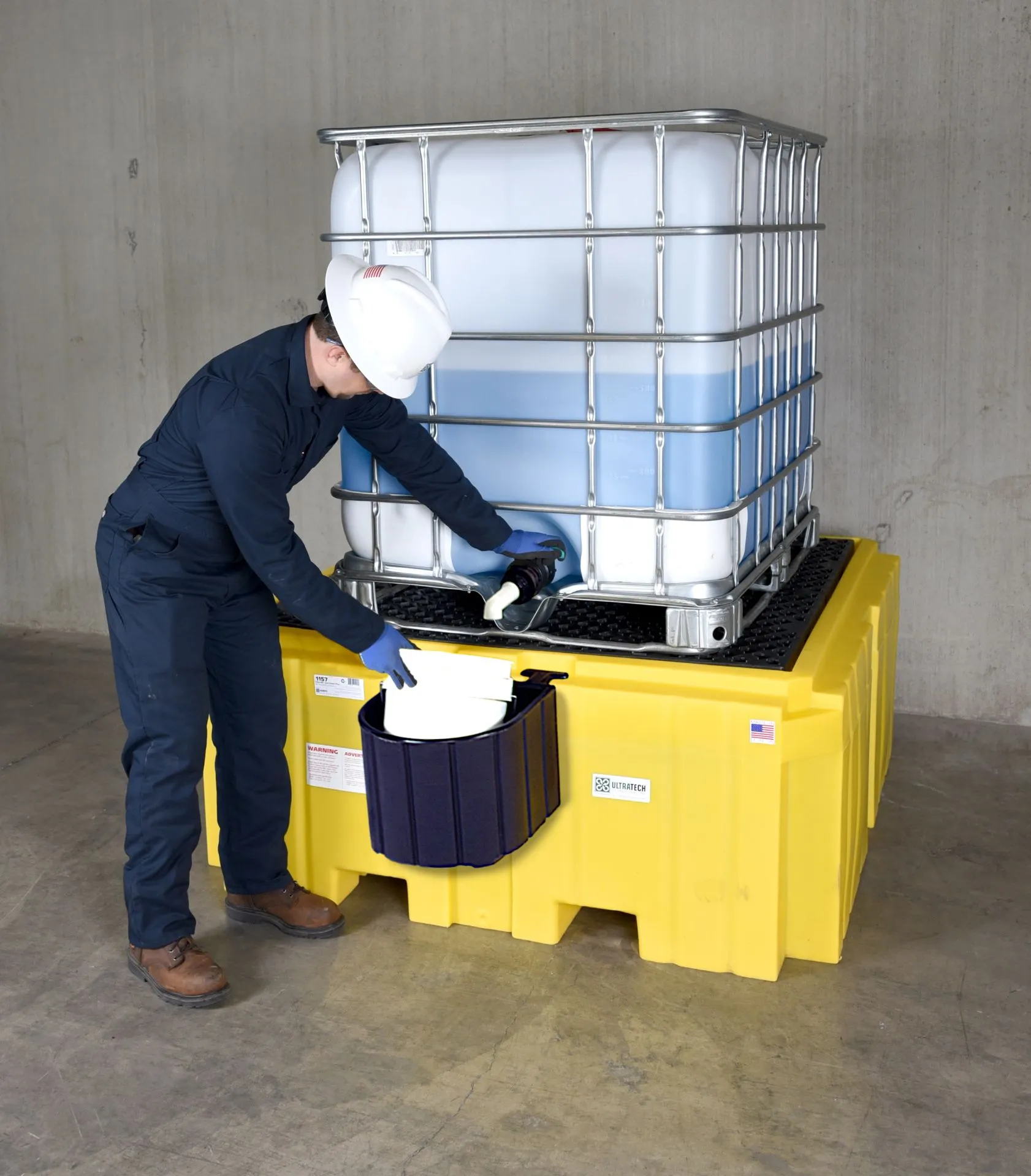 Ultra - IBC Spill Pallet Plus, Drain LLDPE