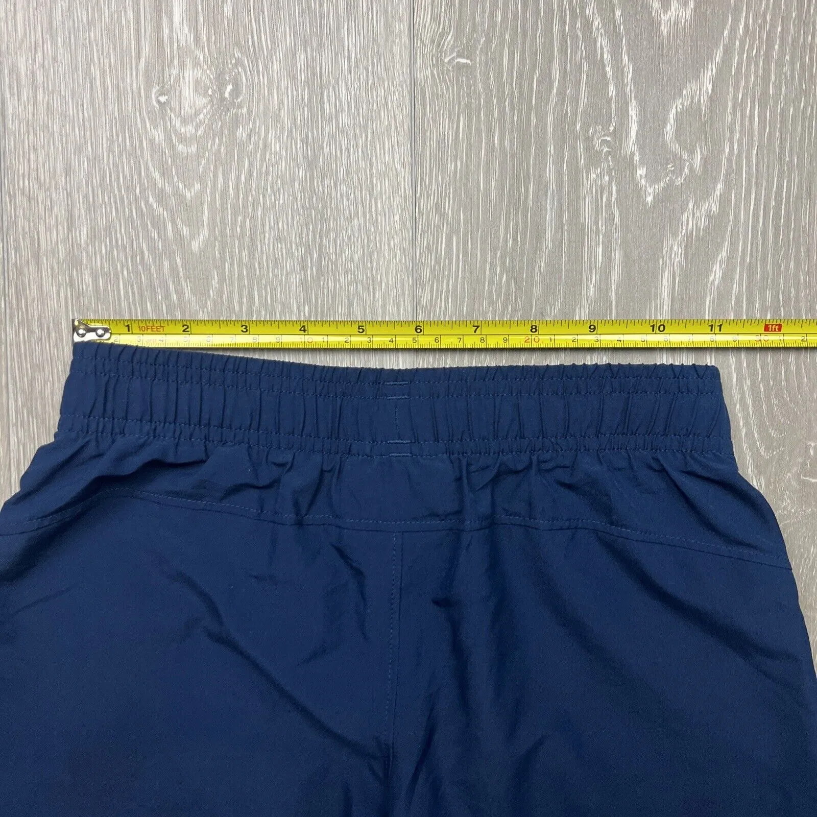 Under Armour Boys Navy Blue Training Shorts Size Small / 8 Years
