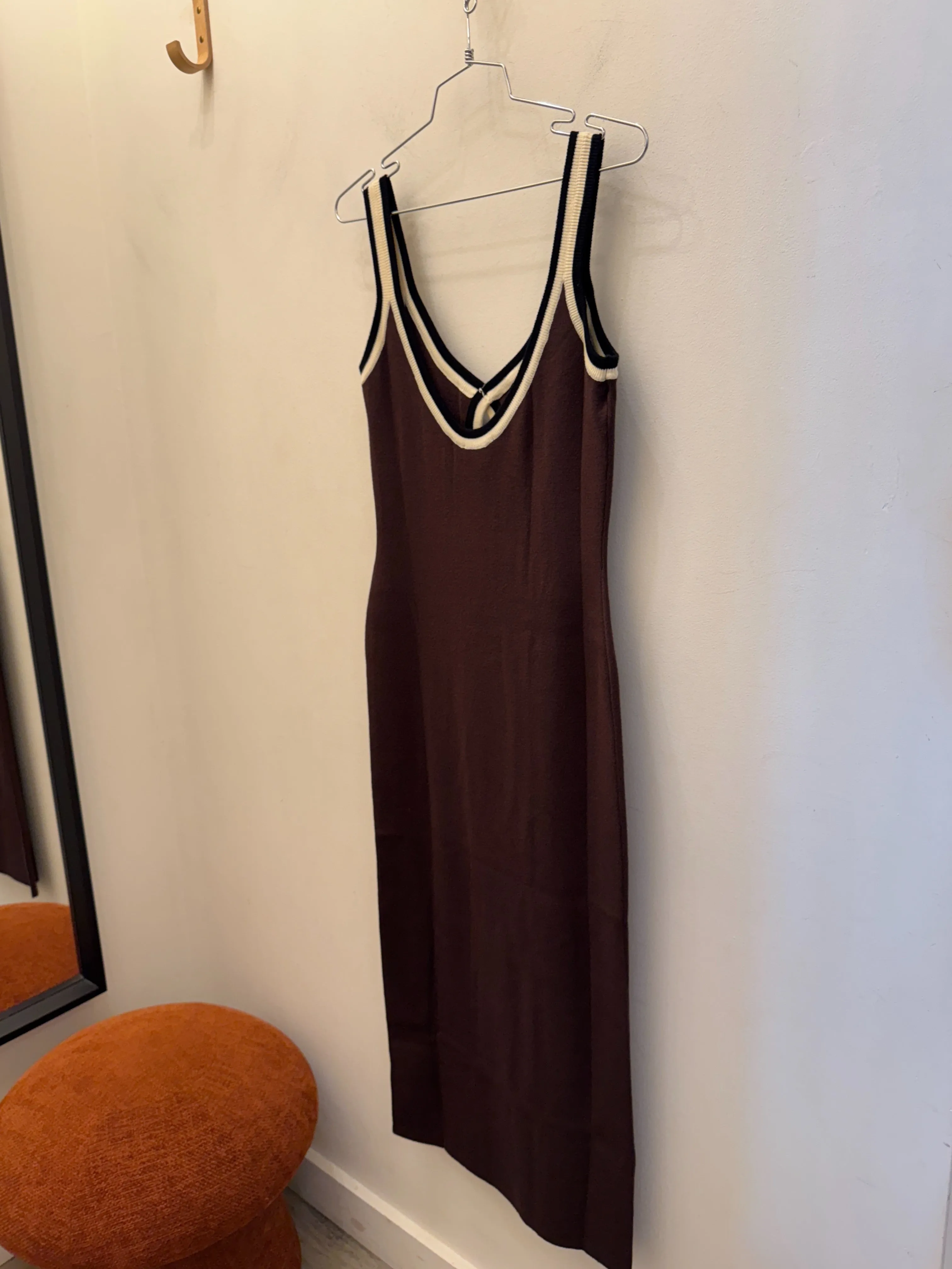 Val Keyhole Dress