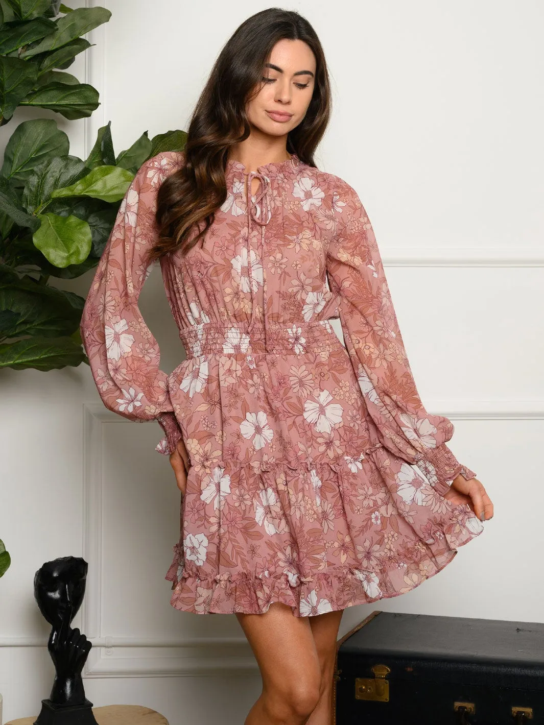 WOMEN'S LONG SLEEVE FLORAL SMOCKED MINI DRESS