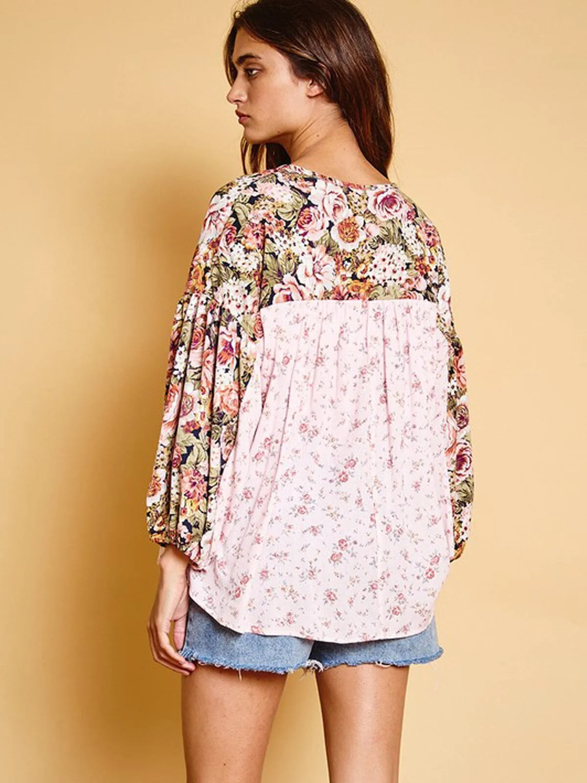 WOMEN'S LONG SLEEVE FRONT TIE FLORAL TUNIC TOP