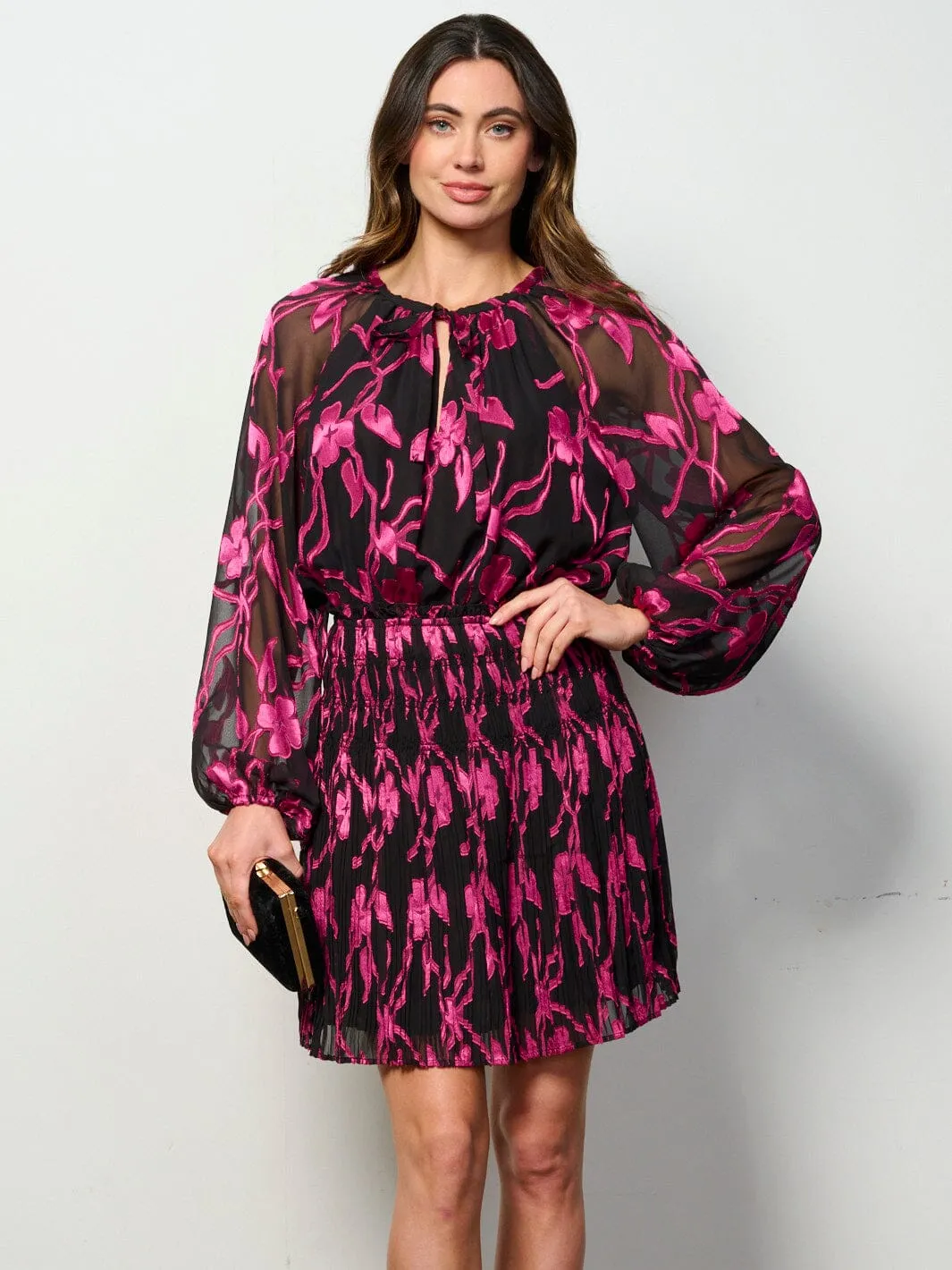 WOMEN'S LONG SLEEVE SMOCK FLOWER DETAILED MINI DRESS
