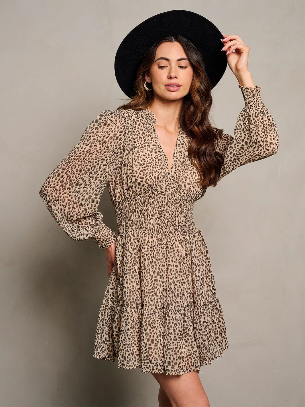 WOMEN'S LONG SLEEVE V-NECK SMOCK WAIST RUFFLE ANIMAL PRINT MINI DRESS
