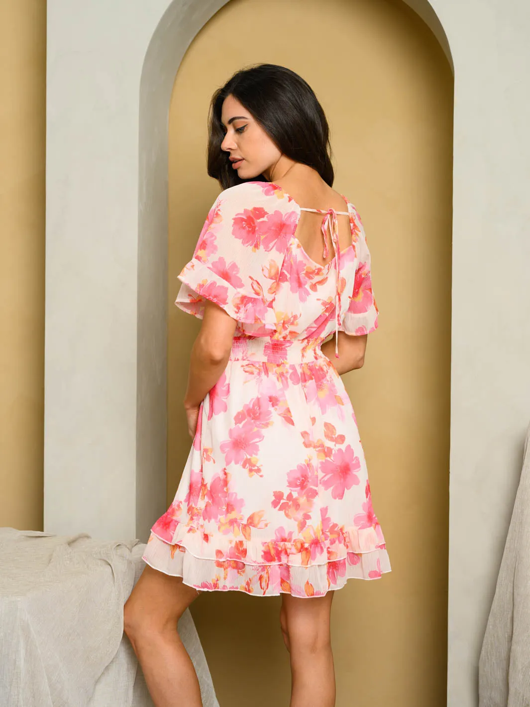WOMEN'S SHORT SLEEVE FLORAL MINI DRESS