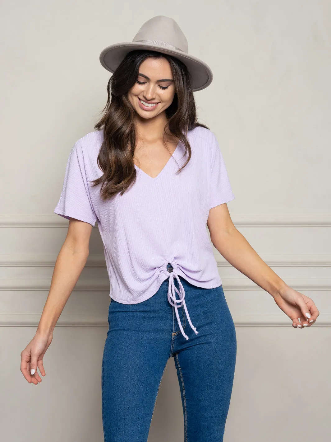 WOMEN'S SHORT SLEEVE V-NECK FRONT TIE TOP