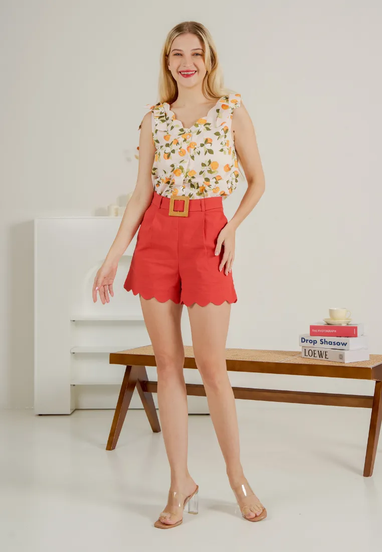 Zoelle Scallop Hem Short with Buckle